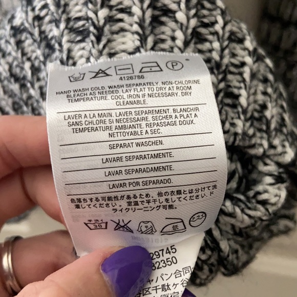 Volcom black and white cowl neck sweater - Picture 5 of 12